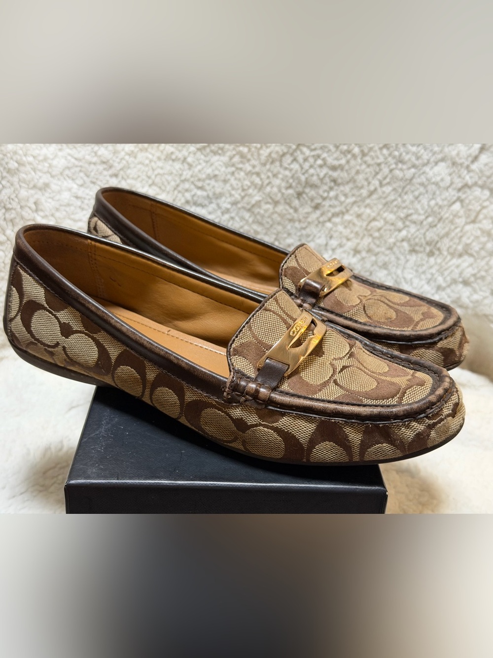 Coach Signature Logo Olympia Loafer Flats Brown Khaki Slip-On Women’s Size 11